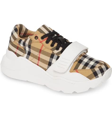 fashion sneaker burberry shoes women|burberry sneakers for females.